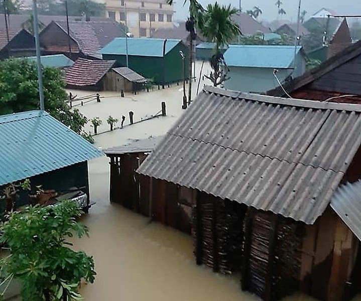 [ẢNH] Cuộc sống người dân Quảng Bình ảnh hưởng nặng nề do mưa lũ kéo dài